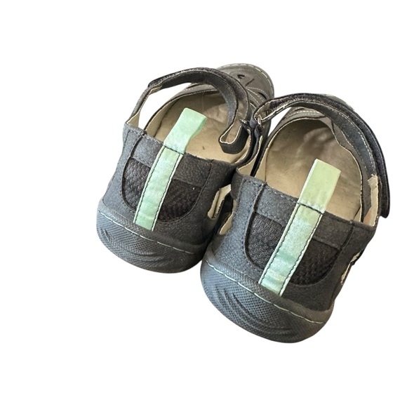 JBU Charcoal Cut-Out Mary Jane Flats - Picture 3 of 5